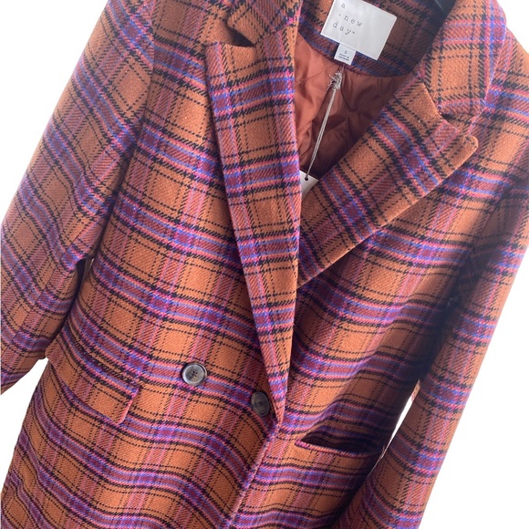 A New Day Women’s brown plaid overcoat NWT - Picture 9 of 11